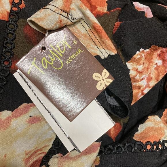 NWT Taylor Dresses black floral maxi dress Size 24W (runs large) - Picture 9 of 9